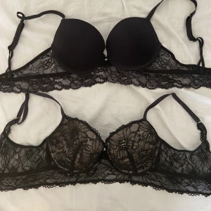 Bh  - Två super snygga bh, 1 för 50kr båda för 100kr! Den högst upp är 80b och den längst ner 75b, ingen är använd 