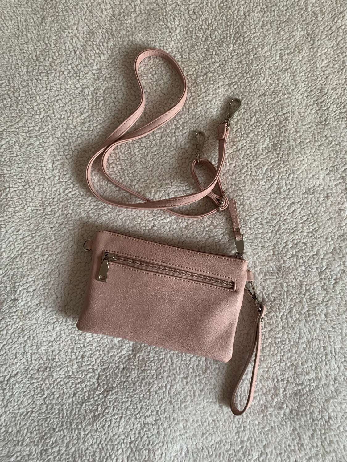 AXELREMSVÄSKA / CLUTCH - 90