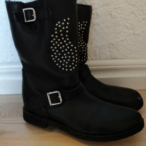 Sofie schnoor boots - Bran new boots in leather