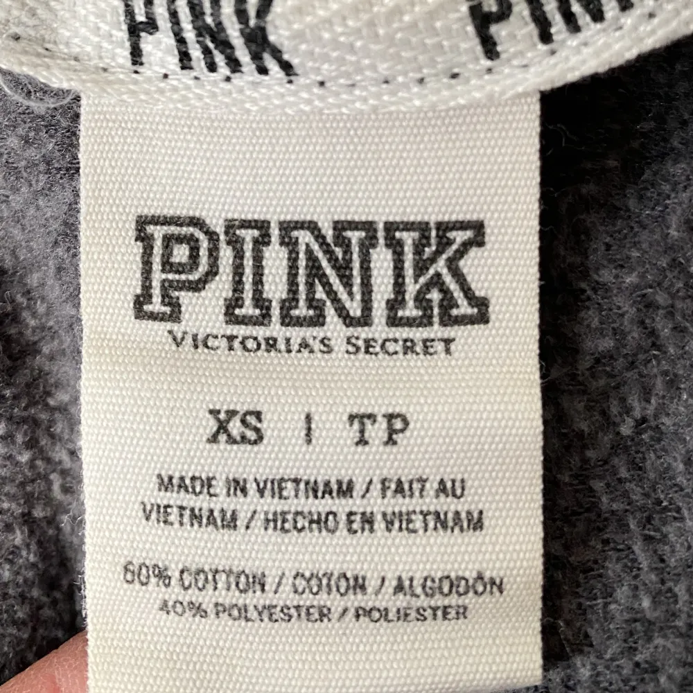 PINK-tröja strl XS. Hoodies.