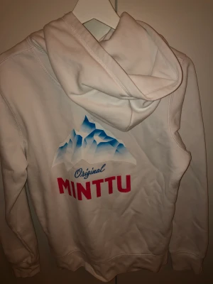 Mintuu tröja säljes  - Mintuu tröja säljes