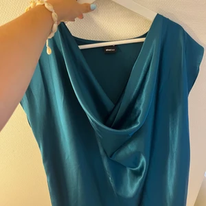 Klänning  - Klänning från Gina! Kan också fakta men då tillkommer frakten 