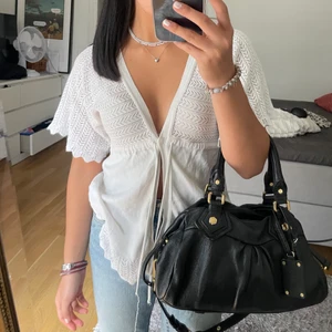 Virkad kofta💓💓 - En favorit i garderoben!! Så fin vit kofta köpt från Cubus för flera flera årsen💓💓