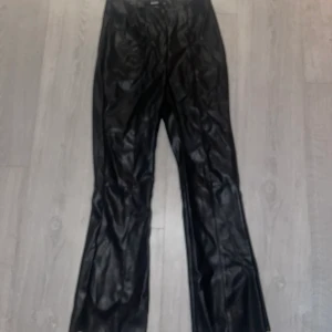 Skinnbyxor - Korta i benen 