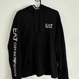 Emporio Armani - EA7 sweatshirt  Storlek: M