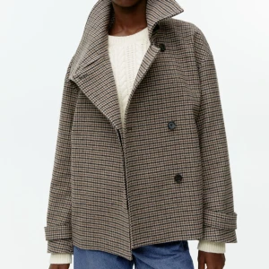 Arket jacka  - Rutig arketjacka, använd en gång. Inköpt för 1799