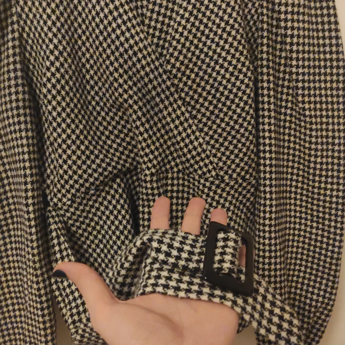 Black and white stylist shirt - 91