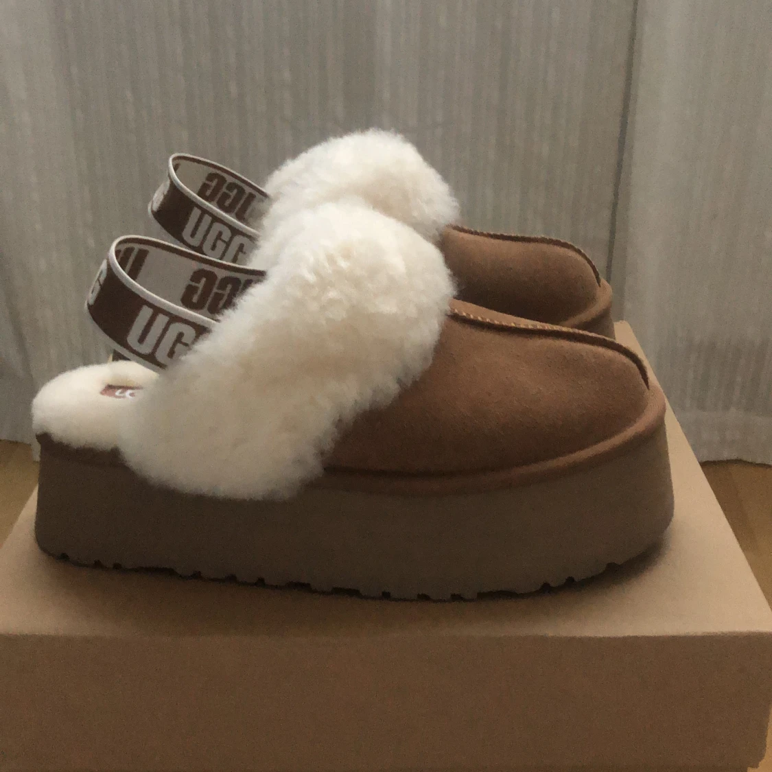 Ugg Funkette
