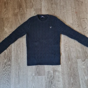 Gant tröja dam, storlek 170 - En fin ganttröja, dam i storlek 170, varm och skön tröja i bra kvalité