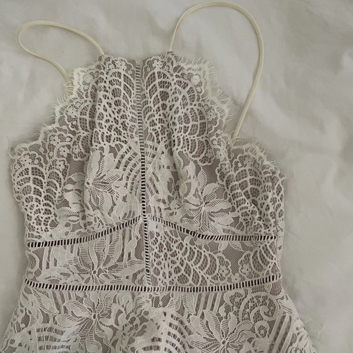 Klänning i spets - 90