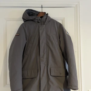 Vinterjacka Napapijri - Good condition  Warm jacket