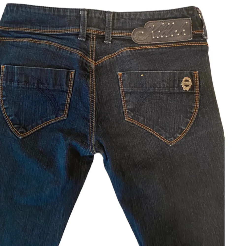 Raka low-waist jeans från killah i mycket gott skick! Storleken är S eller 36. Skriv vid frågor💜. Jeans & Byxor.