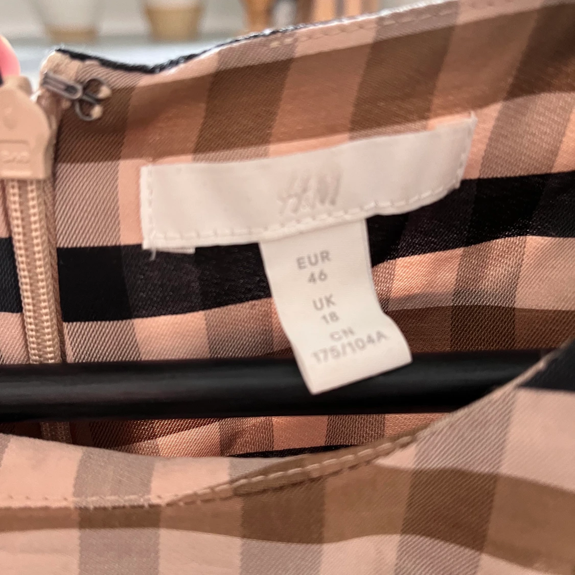 Rutig klänning - 91