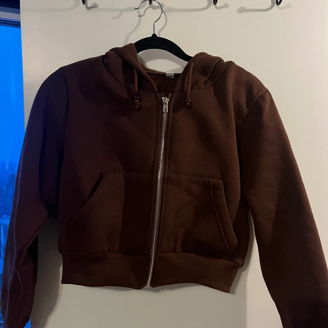 Brun zip-up hoodie - 91