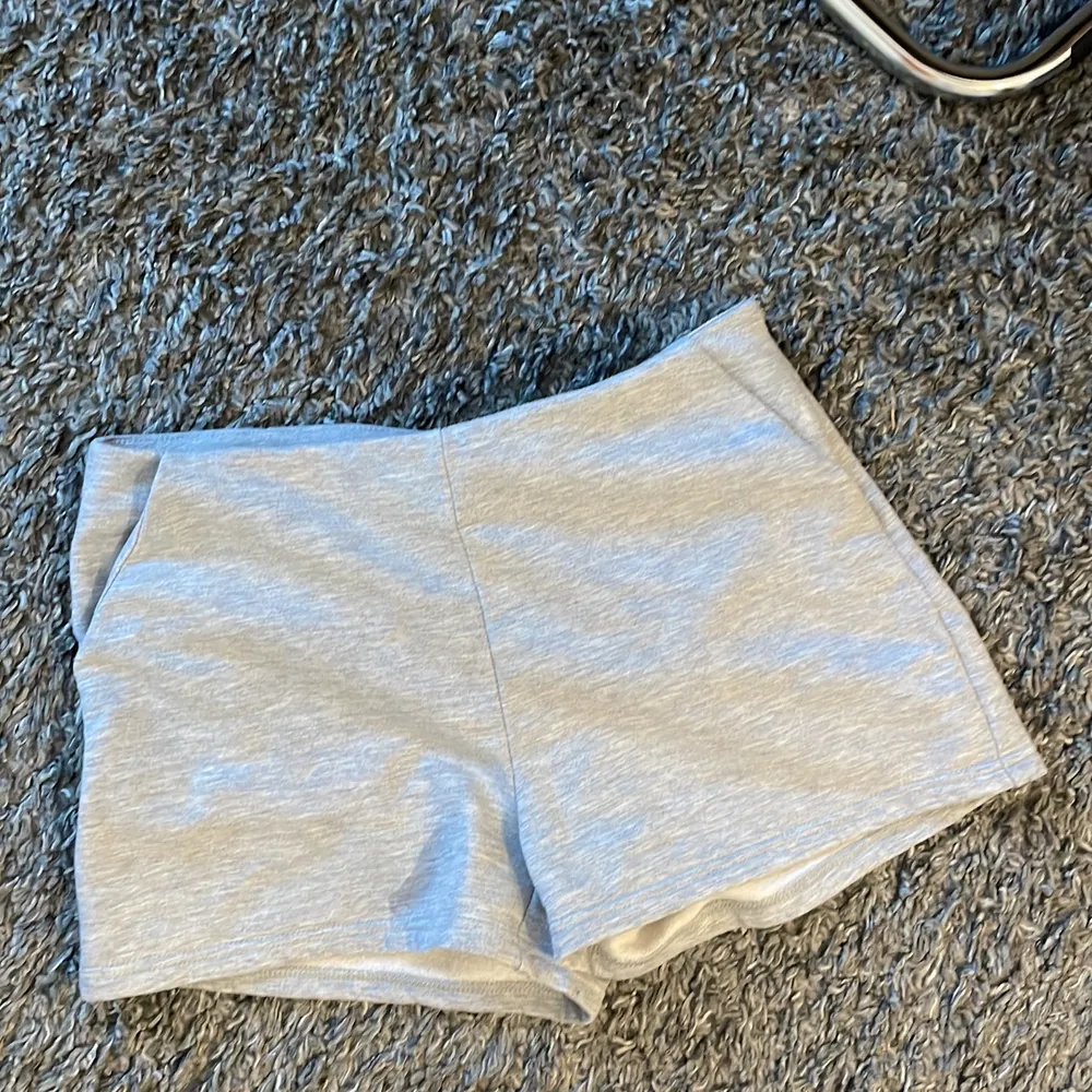 Super fina mjukis shorts som inte kommer till användning. Shorts.