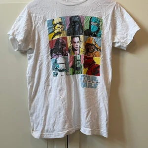 Star wars  - Säljer en star wars tröja i fint skick 60