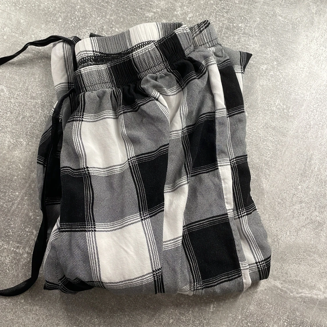 Randiga pyjamasbyxor 