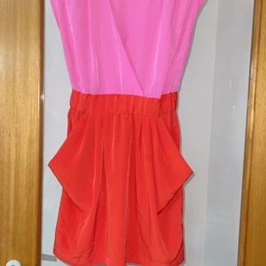 Klänning  - Likenew