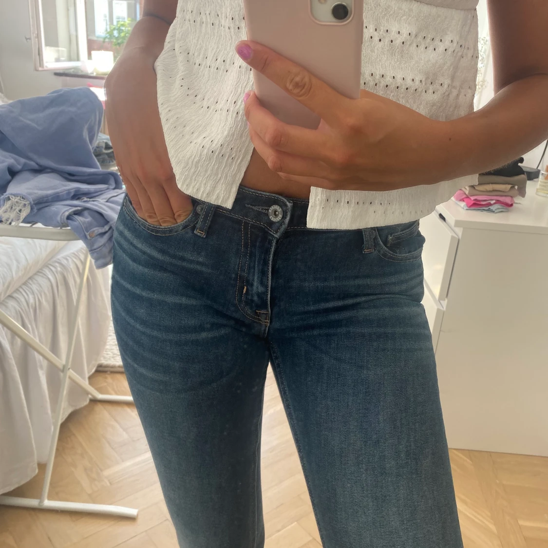 Intressekoll Lågmidjade crocker jeans  - 90