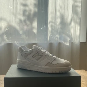 New Balance 550 White Gray - New balance 550 helt nya och aldrig använda, pris går att diskuteras 😊