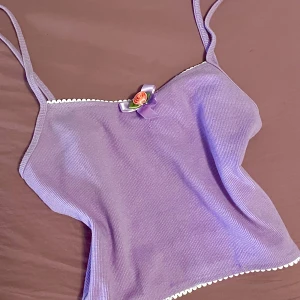 Coquette dollette top - En top som jag köpte från Dollskill sugar thrillz och inte kommer till användning! 💕 frakten är 45kr