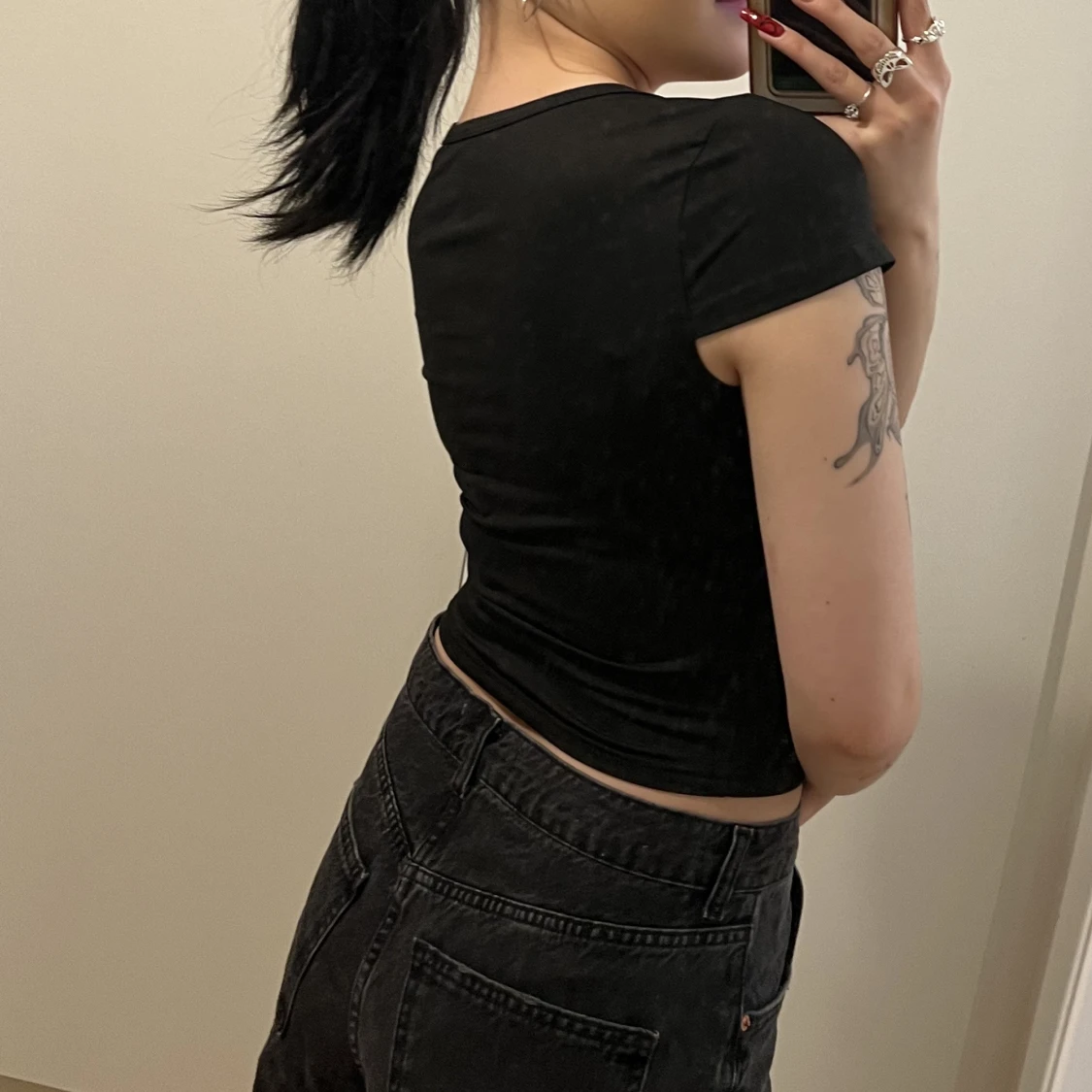 Topp med detaljer - 91