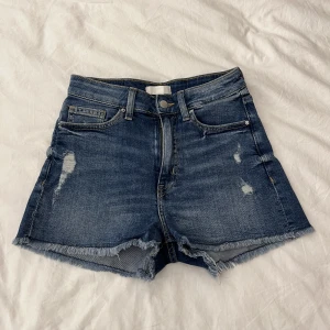 Jeans shorts - Köpt för 299 SEK