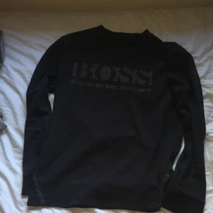 Hugo boss tröja - Äkta hugo boss tröja i storlek S, nypris ca 1500.