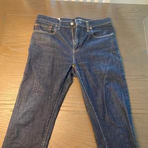 Levis jeans storlek 30/32 modell 512, bra skick