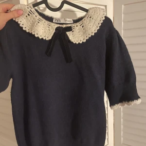 Stickad tröja  - Stickad kort armad tröja från zara 💙