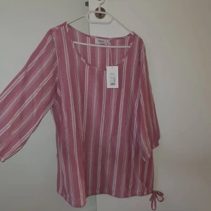 Blus - Super fin oanvänd blus