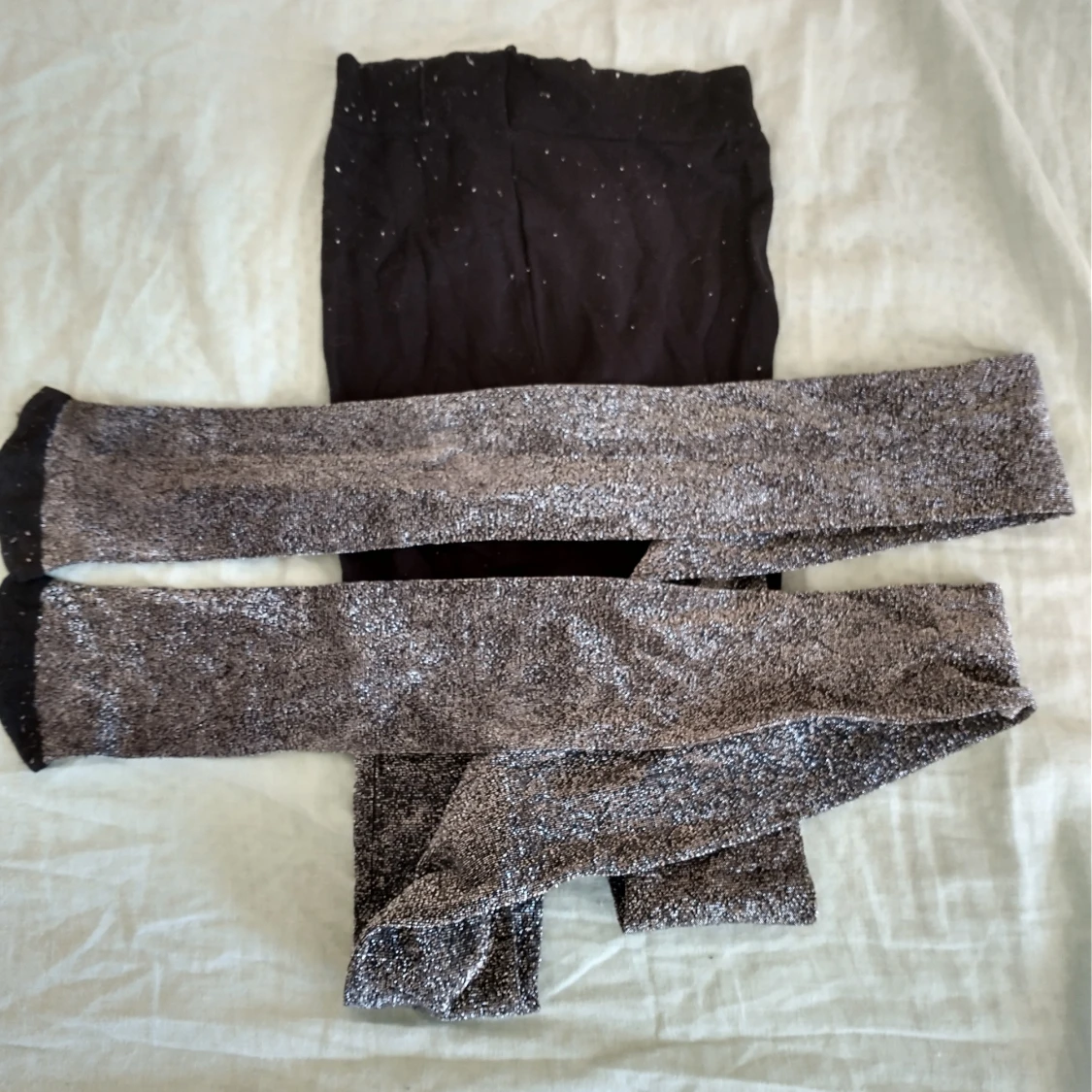 Glittriga svartsilvriga strumpbyxor  - 90
