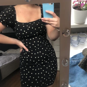 Klänning från bikbok, 150kr - Knappt använd klänning från bikbok.