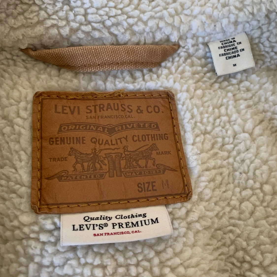 Levis jacka storlek M - 90