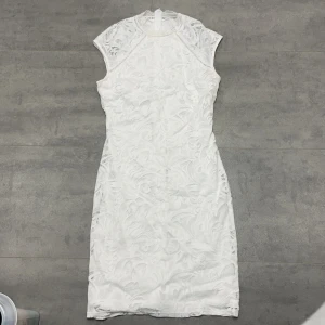 Klänning storlek xs - Klänningen är i storlek xs men funkar även för s