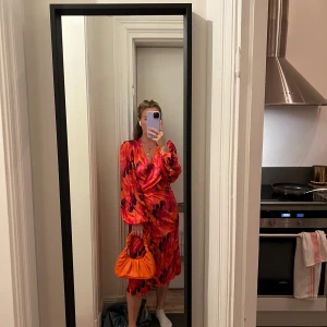 PLT klänning - Härlig höstklänning i gott skick