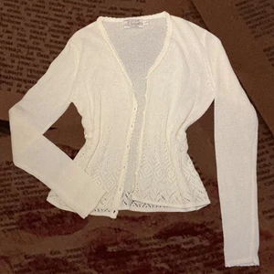   Cute fall jacket  -  Snygg höstig tröja med fina detaljer/aldrig använd   🍂 