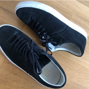 Jim rickey skor - Säljer mina jättesnygga Jim rickey skor! Knappt använda (nyskick). Köpte de för 1900.