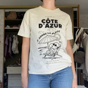Snobben t-shirt - sparsamt använd och bra kvalite. Jättesöt 🥺