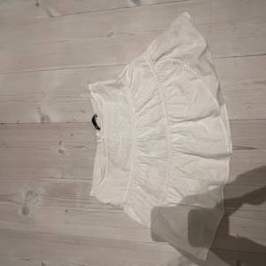 Fin vit kjol från zara 
