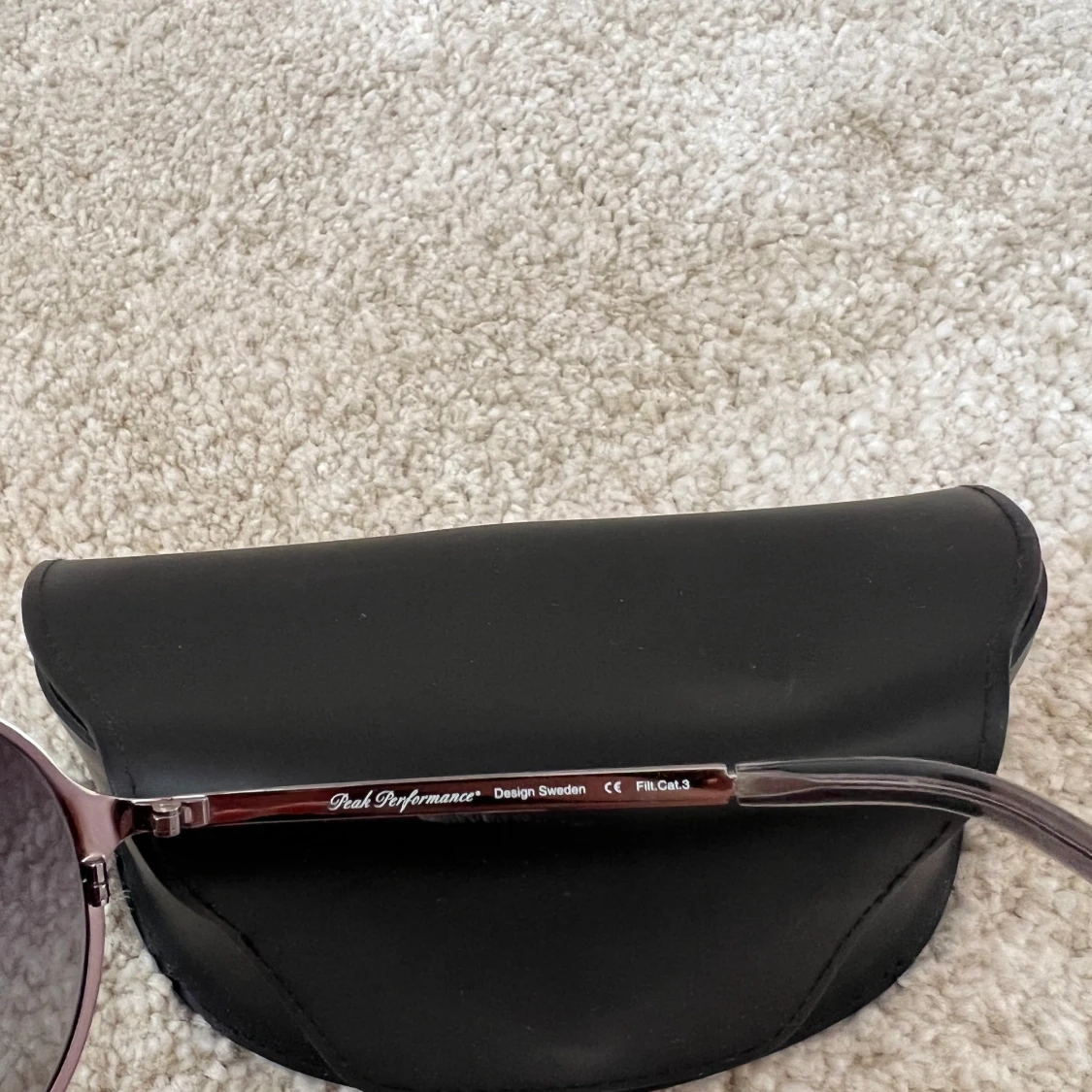 Solglasögon Peak Performance - 90