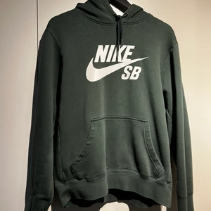 Nike Sb hoodie - Nike av hoodie S  Cond 7/10 Köparen står för frakt 