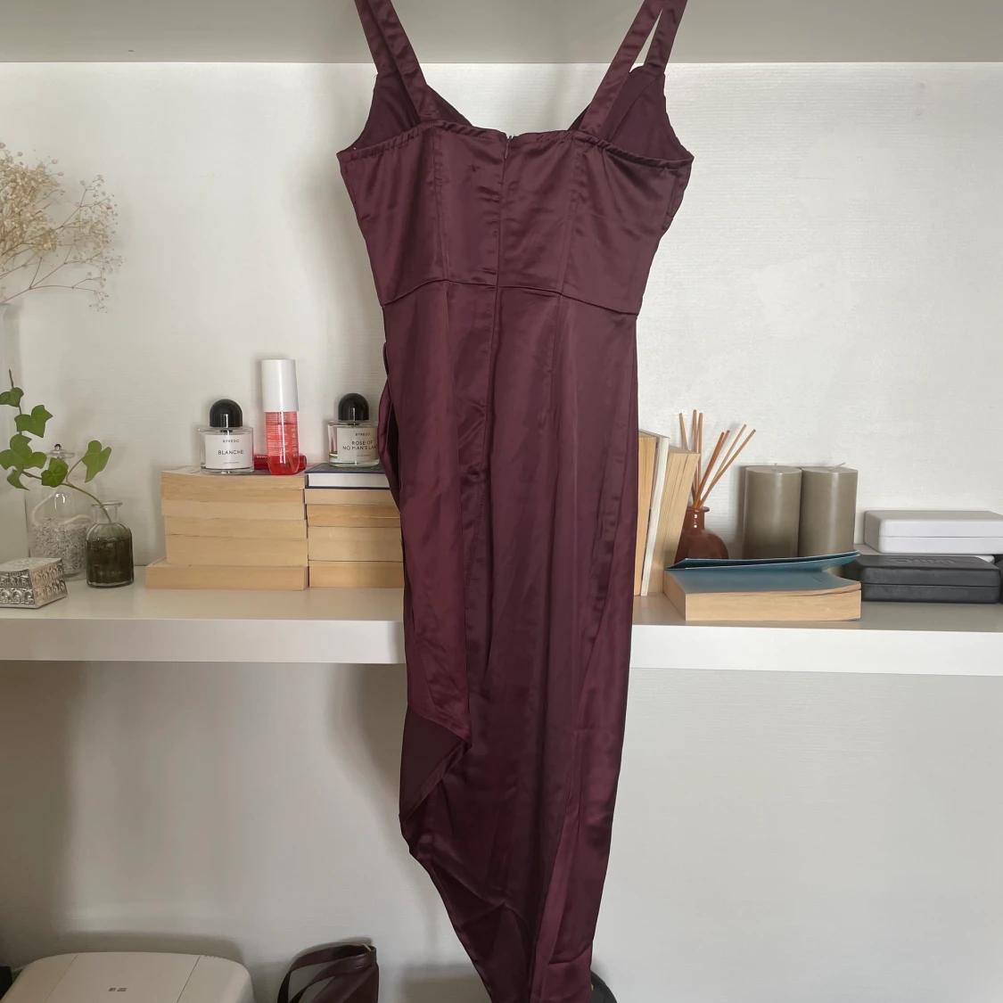 Satin klänning - 90