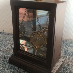 Hermione grangers tidvändare  - Säljer hermiones tidvändare för 70kr ex. Frakt   Köparen står för frakt 