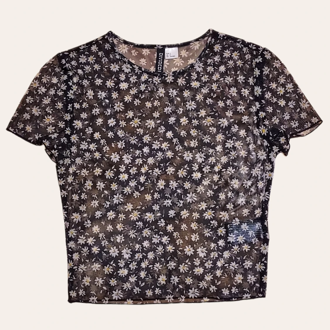 blommig meshtopp från DIVIDED 💐