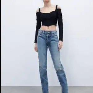 Intressekoll på mina Mid Raise Zara Jeans (Dom går ej att köpa längre) då dom inge används, endast testade (Endast vid bra bud!!) 🌟💓 Men tveka inte och hör av dig