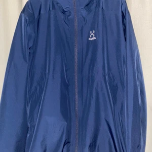 Haglöfs jacka - Väldigt fint skick använd fåtal gånger