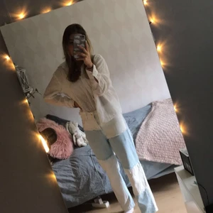 Patchworkjeans - Supersnygga blåa patchworkjeans.Nästan aldrig använda, så gott som nytt skick💙