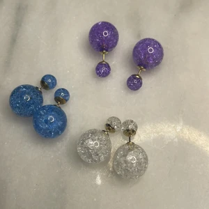 Örhängen  - 15kr/par