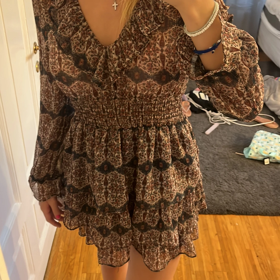 Zara mönstrad klänning!!
